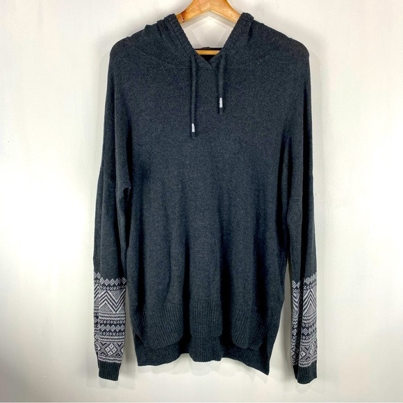 H&M L.O.G.G. Angora Blend Pullover SweaterShirt Hoodie Aztec Printed Size Medium - Picture 1 of 5